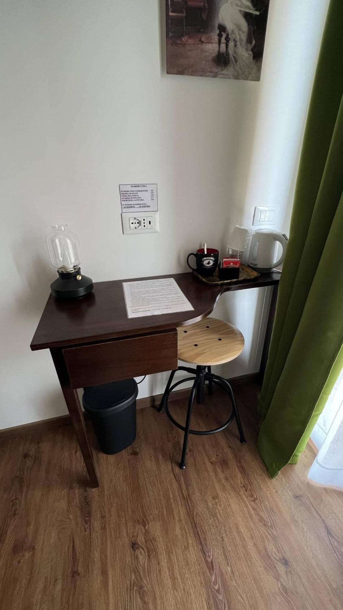Guest House Le Vagabonde フィウミチーノ エクステリア 写真